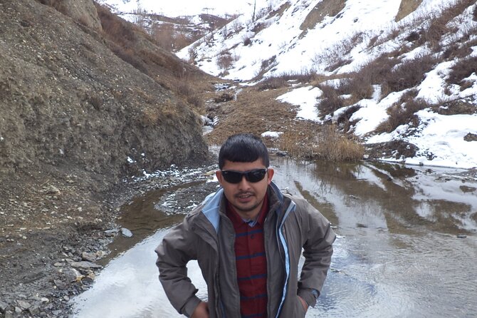 6 Days Muktinath Tour Package in Nepal - Pokhara Lakeside Day 2: caves, waterfalls, Talbarahi, and Phewa