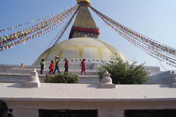 8 Days Special Nepal Tour Package - Day 3 to Chitwan: the drive south and Tharu village culture