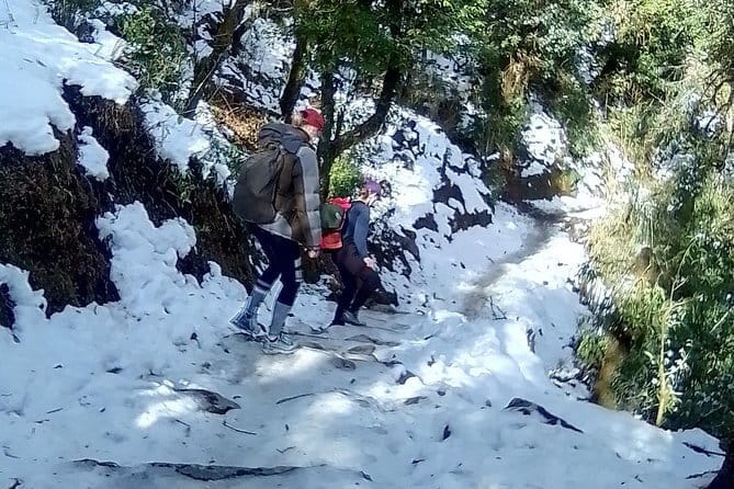 Dancing in the Manaslu Circuit Trek - Small logistics that affect your comfort (more than you’d think)