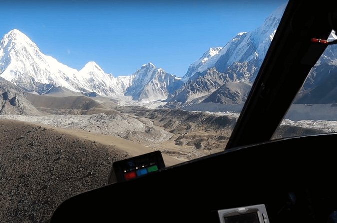 Day Tour to Everest Base Camp By Helicopter - Who’s running the day: pilots, support, and small group comfort