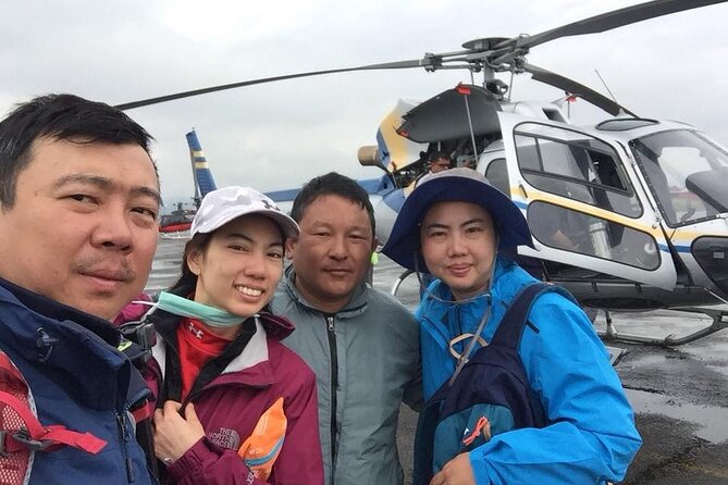 Everest Base Camp Helicopter Tour Stop at Hotel Everest View. - Pheriche to the window-seat moment: how the operator manages views for your group