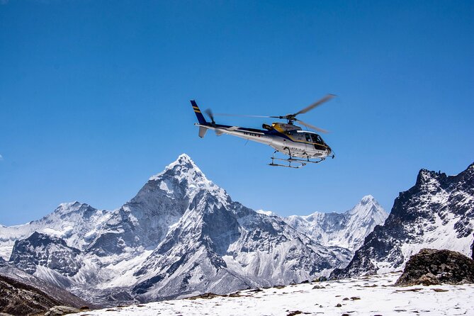Everest Base Camp Helicopter Tour with Stop at Everest View Hotel - What about timing, light, and photos?