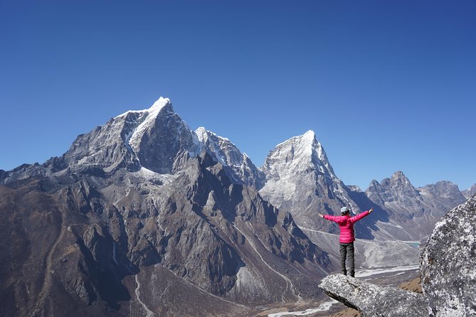 Everest Base Camp Trekking - Thangma Riju and the 360 View Day: Big Panoramas, Humbling Details