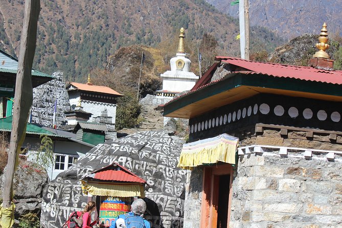 Everest Three Pass Trek - Kongma La day and Kala Patthar sunrise: the moment Everest feels close