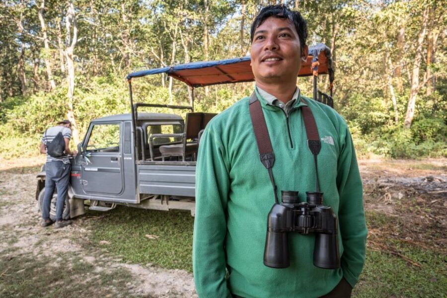 From Kathmandu/Pokhara: 3-Day All-Inclusive Chitwan Safari - Day 1 in Sauraha: Hotel Time and Tharu Dance Night