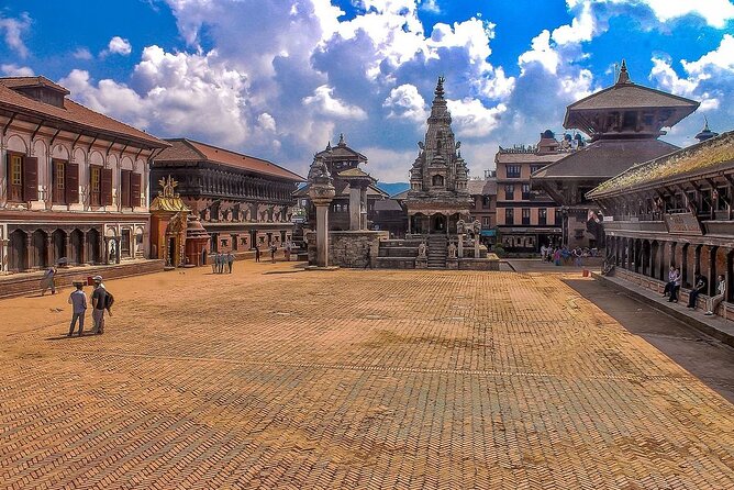 Full Day Kathmandu City Tour: Highlights of the Kathmandu Valley - What guides add: Shankar’s teaching style and why it matters
