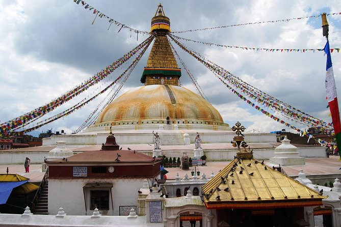 Full Day Sightseeing Tour of Kathmandu - Routing the day: how the seven-stop circuit flows