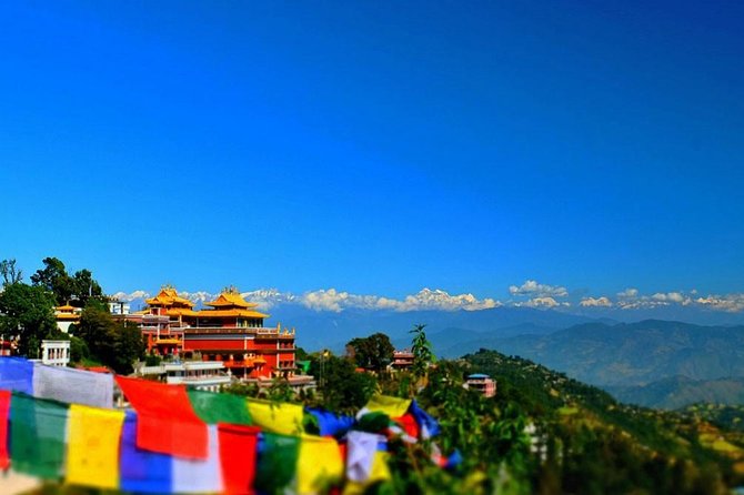 Kailashnath Mahadev, Panauti and Namo Buddha Monastery Sightseeing - Kailashnath Mahadev statue at the valley rim: the viewpoint moment