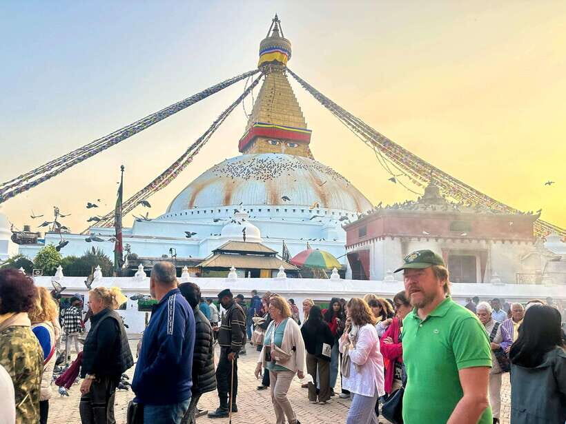Kathmandu: 7 UNESCO Sites Tour in 1 Day (Private Tour) - Kathmandu Durbar Square: carved palace walls in a living neighborhood