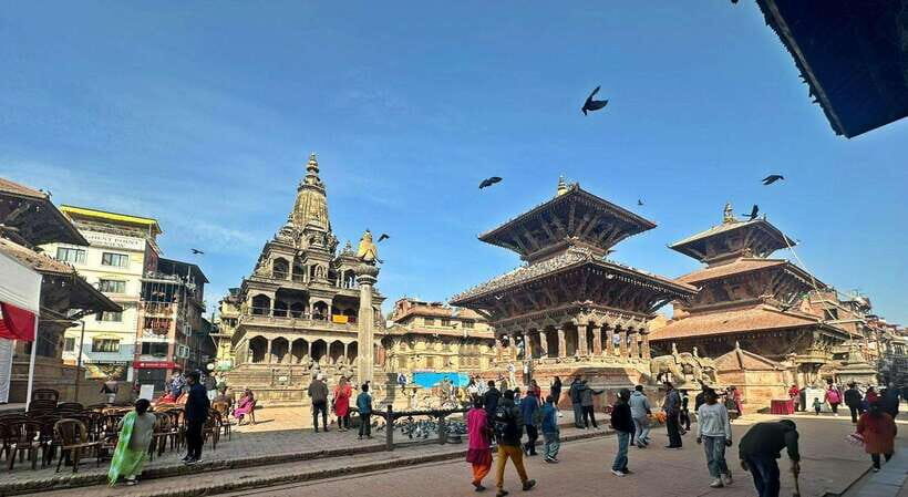 Kathmandu: 7 UNESCO Sites Tour in 1 Day (Private Tour) - Boudhanath Stupa: circumambulation, lunch time, and a market break