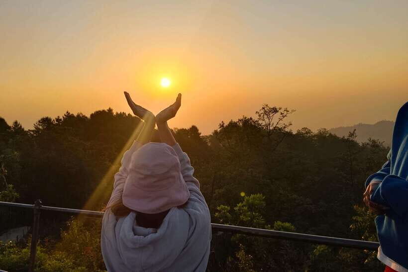Kathmandu: Nagarkot Sunrise Tour Private or Group with Lunch - Why Nagarkot Sunrise Is Worth Waking Up For