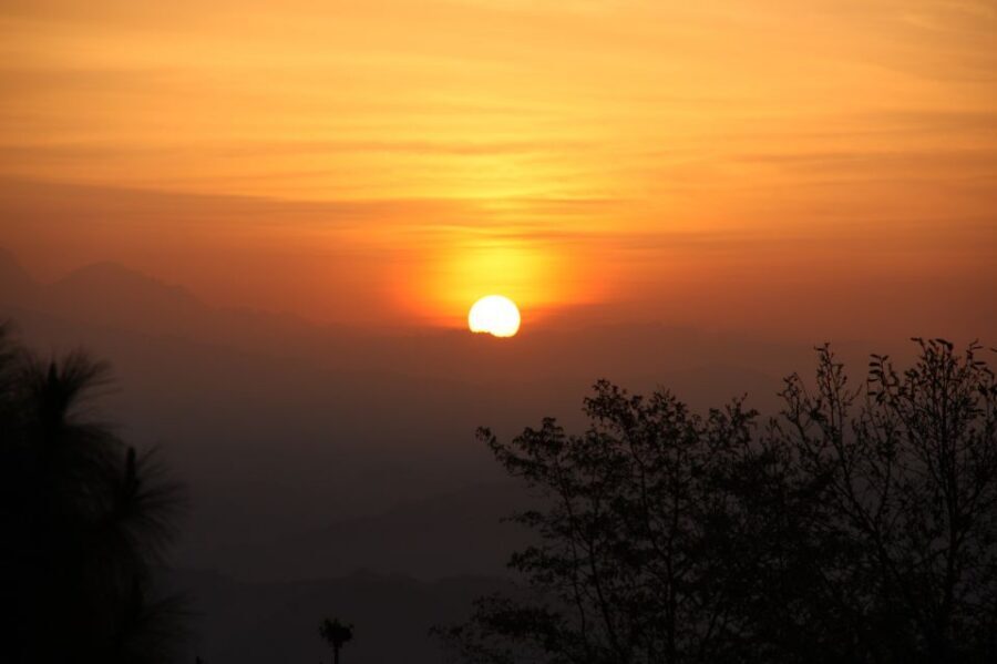 Kathmandu: Nagarkot Sunrise Tour with Day Hike - H2: Getting From Kathmandu to Nagarkot Without Stress