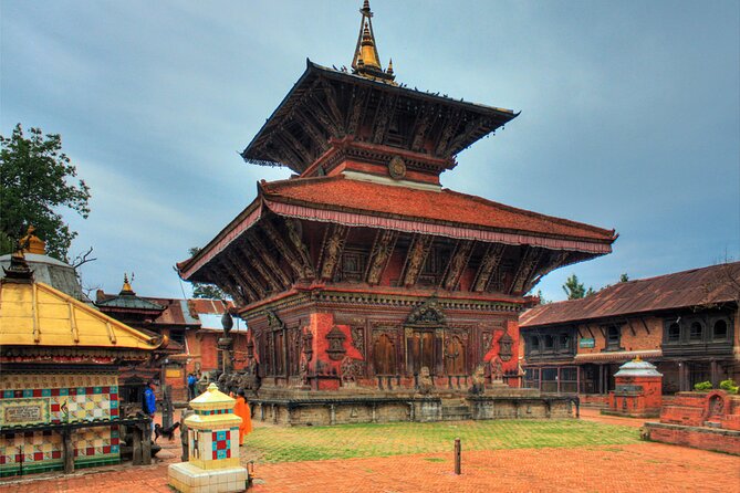 Kathmandu: Private/Group Tour to 7 UNESCO Sites with Lunch - How the guide pacing improves the day (and why it matters)