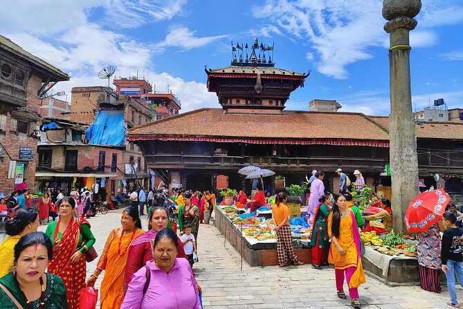 Kathmandu Private Tour of UNESCO World Heritage Sites - Kathmandu Durbar Square and Hanuman Dhoka: Courtyards, Basantapur, and UNESCO-Scale Memory