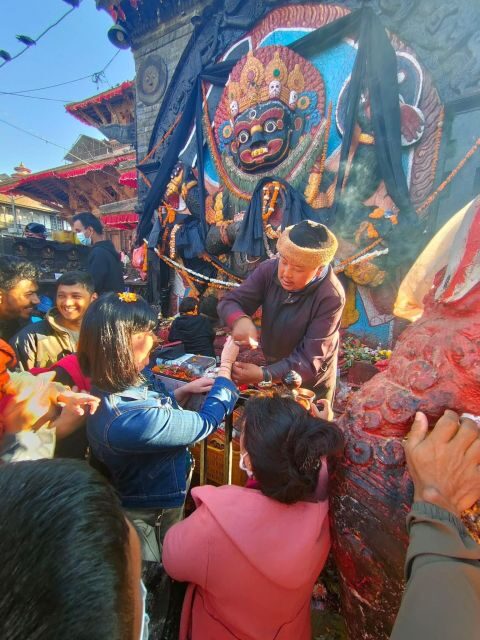 Kathmandu Secret Food Crawl & Local Market Tour - How the Market Walk Works: Stalls, Stories, and Craft Traditions