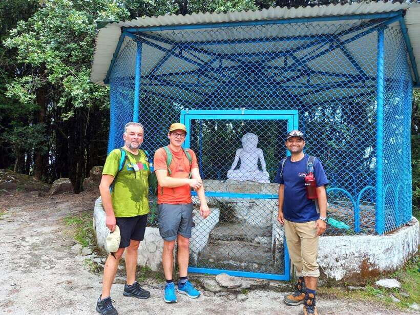 Kathmandu: Shivapuri Day Hike with Lunch - Guides, Safety, and Why the Right Pace Matters on Steps