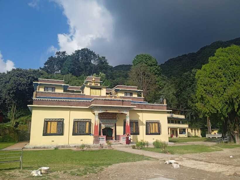 Kathmandu: Shivapuri National park Day Hiking - Bird Watching, Orchids, and Rhododendrons by Season