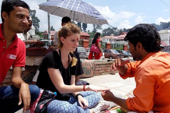 Kathmandu Spiritual Sites: Bodhnath & Pashupatinath Tour - Transportation, group size, and why this is good value