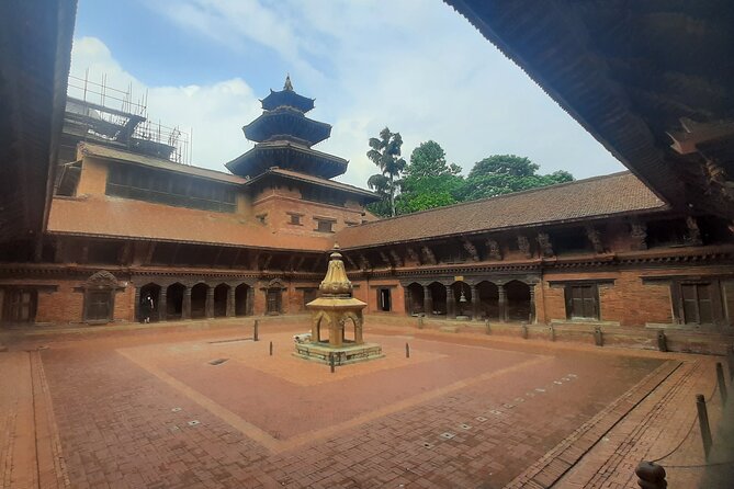 Kathmandu Top 4 or 2 UNESCO World Heritage Sites Day Tour - Singing bowl demonstration center: healing talk you can actually use