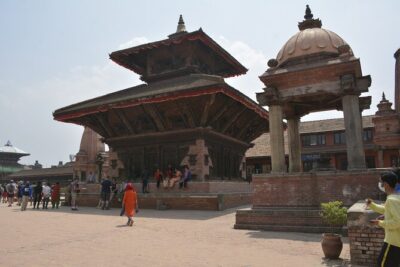 Kathmandu Valley Trek - Day 1: Sundarijal drive, Shivapuri trails, and a climb into Chisapani