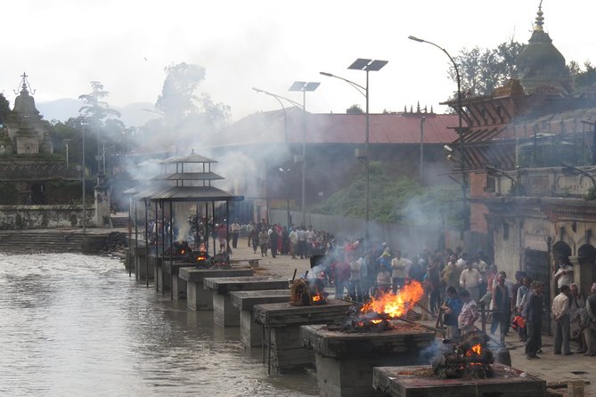 Life and spirituality tour of Kathmandu - Stop 1: Kathmandu Durbar Square and the spiritual street texture