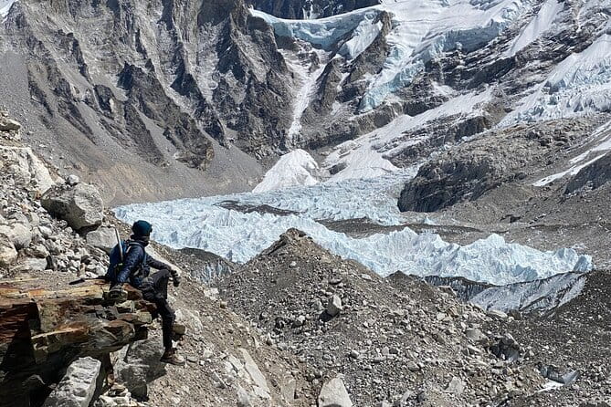 Mount Everest Scenic Flight by Shree Airlines with Free Transfers - Seat Choice: How You Make the Window Seat Matter