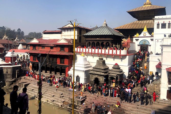 Pashupatinath Evening Aarati: Few Divinely Hours in Kathmandu - The Aarati Pooja itself: light, flowers, incense, and Bhajana