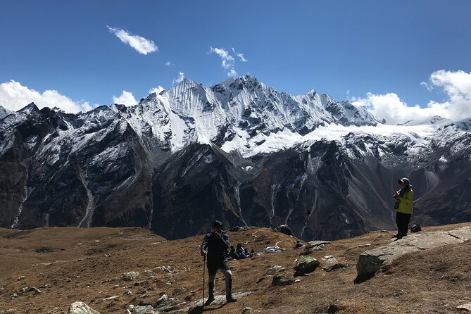 Private 8 - Day Langtang Trekking - Day 2 through the park: forest walking into Langtang National Park