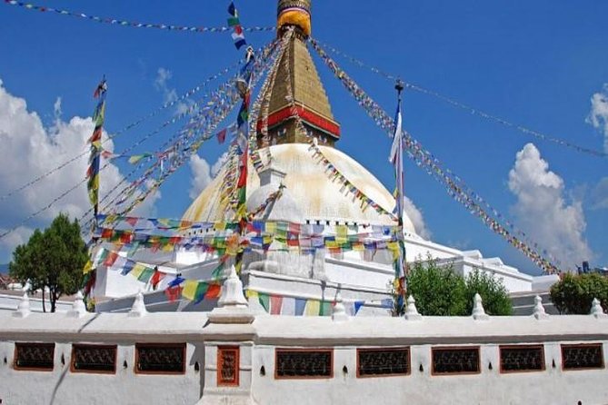 Private Half-Day Tour of Boudhanath and Pashupatinath Temples in Kathmandu - Private guide and vehicle: the value is in the small stuff