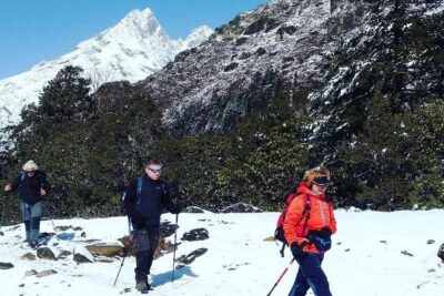 Short Everest Base Camp Trek 10 Days - Day 2: Namche Bazaar and the Dudh Koshi corridor
